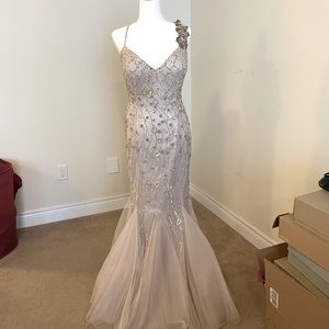 Jovani - Trumpet Tulle Beaded Evening Gown